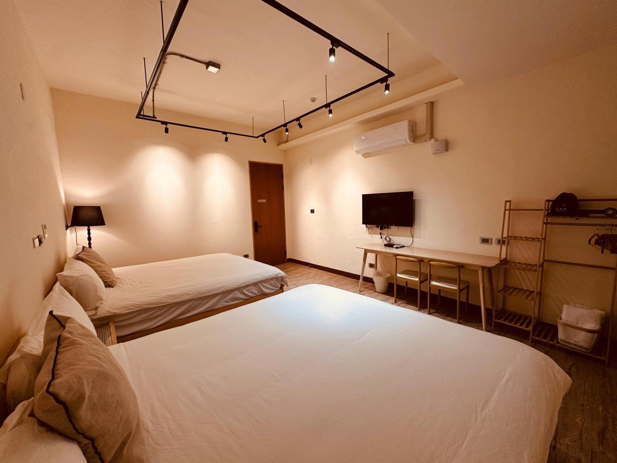 H-Khun Apartamento Donggang Exterior foto
