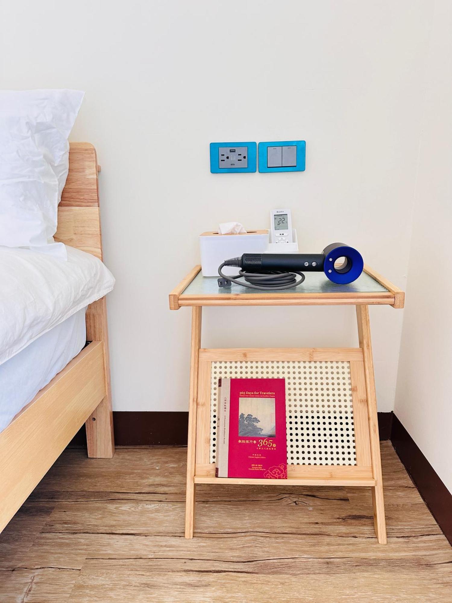 H-Khun Apartamento Donggang Quarto foto